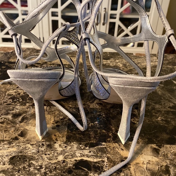 Silver iridescent Elegant rhinestone strappy high heel shoes - Picture 4 of 7